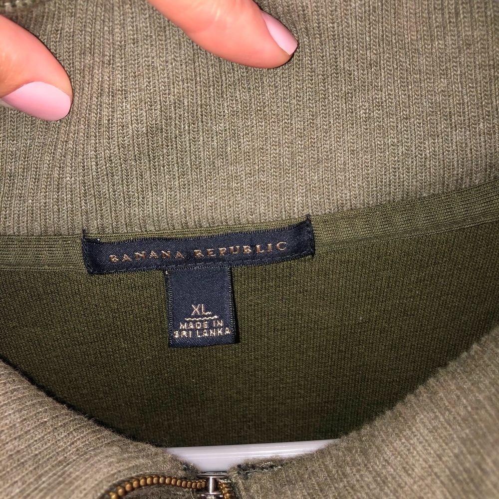 Banana Republic 1/4 Zip Olive Green Sweatshirt - Picture 4 of 5